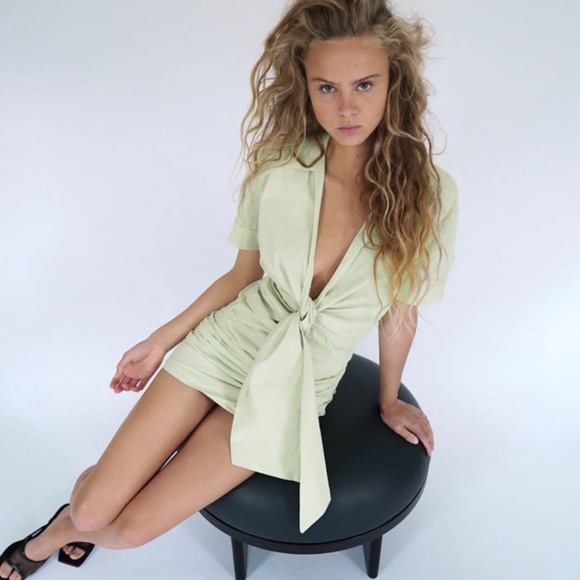 Zara Dresses & Skirts - NEW ZARA RUCHED POPLIN DRESS BLOGGER'S FAVORITE